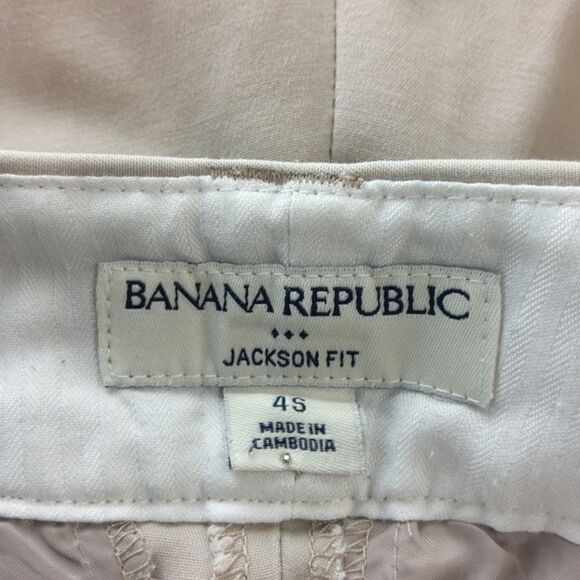 Banana Republic khaki Jackson fit cuffed pants - Picture 9 of 9